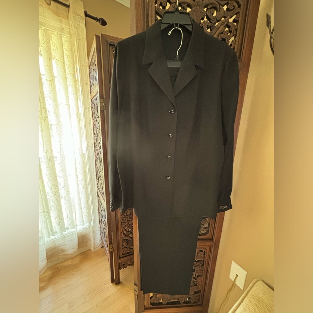 Womens Dressy Black Pantsuit